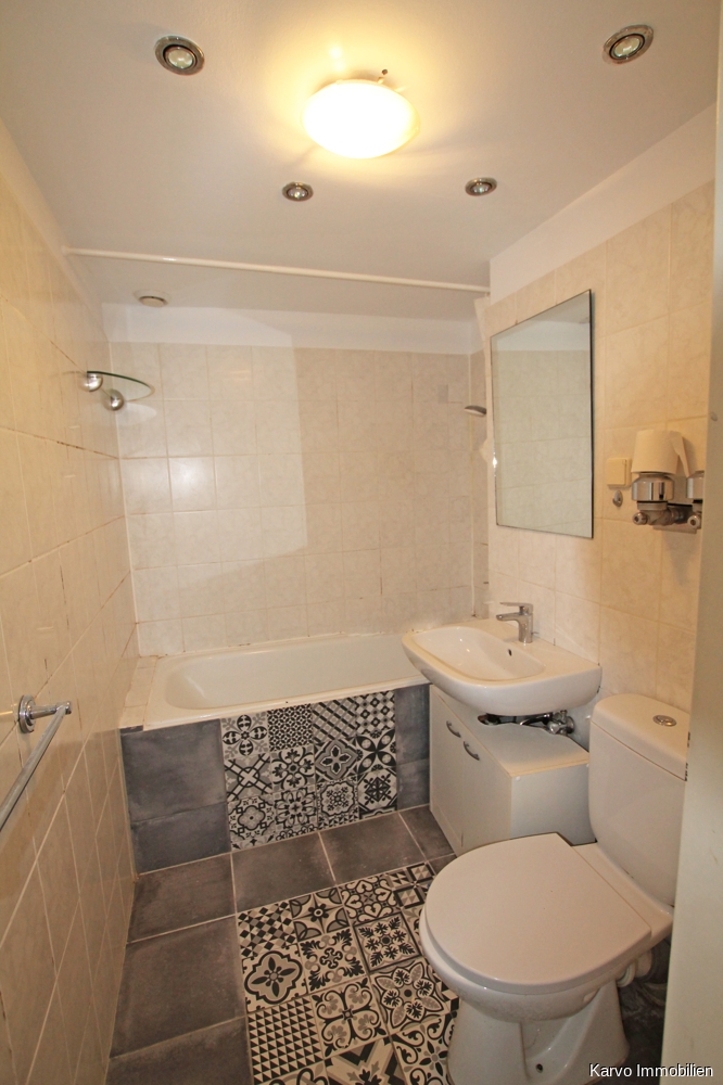 Innenliegendes Wannenbad