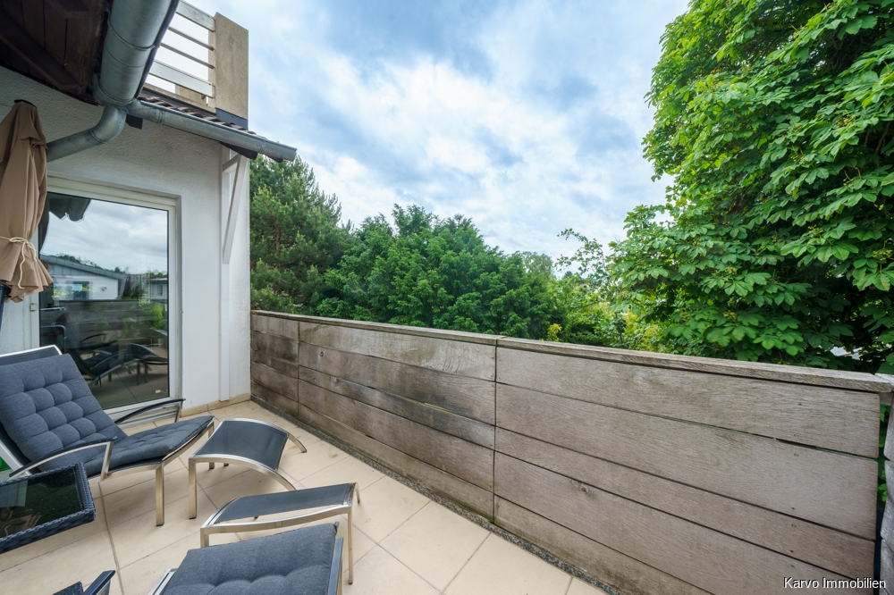 1. Balkon im Obergeschoss
