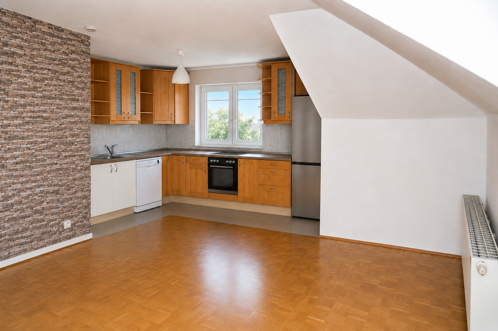 Sonne, Ruhe und Weitblick – Dachgeschosswohnung mit traumhafter Dachterrasse in Niederschönhausen - Photo 2