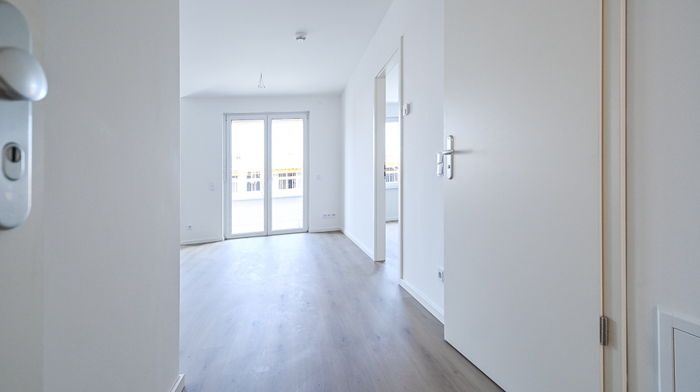 Ankommen in der Parkstadt Karlshorst: 2 Zimmer mit Loggia und Einbauküche - Foto 3