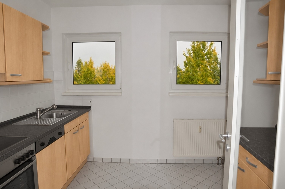 Lichtdurchflutete Dachgeschosswohnung mit Balkon und Einbauküche im beliebten Sonnengarten Glienicke - Foto 2