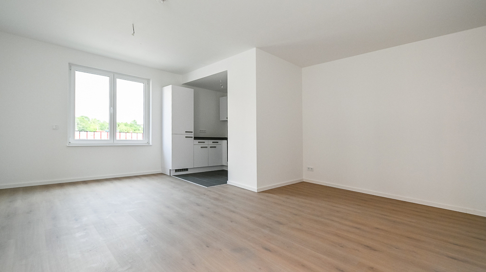 PARKSTADT KARLSHORST - GEPFLEGT WOHNEN MIT FUSSBODENHEIZUNG, EINBAUKÜCHE, TERRASSE UND BALKON - Foto 2