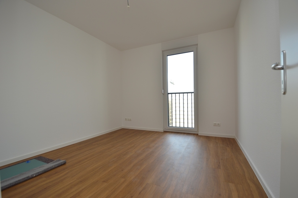 Ankommen und wohlfühlen – kleine 3-Zimmer-Wohnung für Singles oder 2 Personen mit Balkon in Berlin-Marzahn - Photo 3
