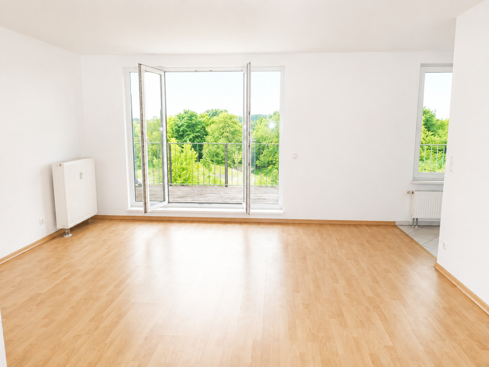 2-Zimmer-Dachgeschosswohnung mit Dachterrasse und unverbaubarem Parkblick in Glienicke/Nordbahn - Photo 1