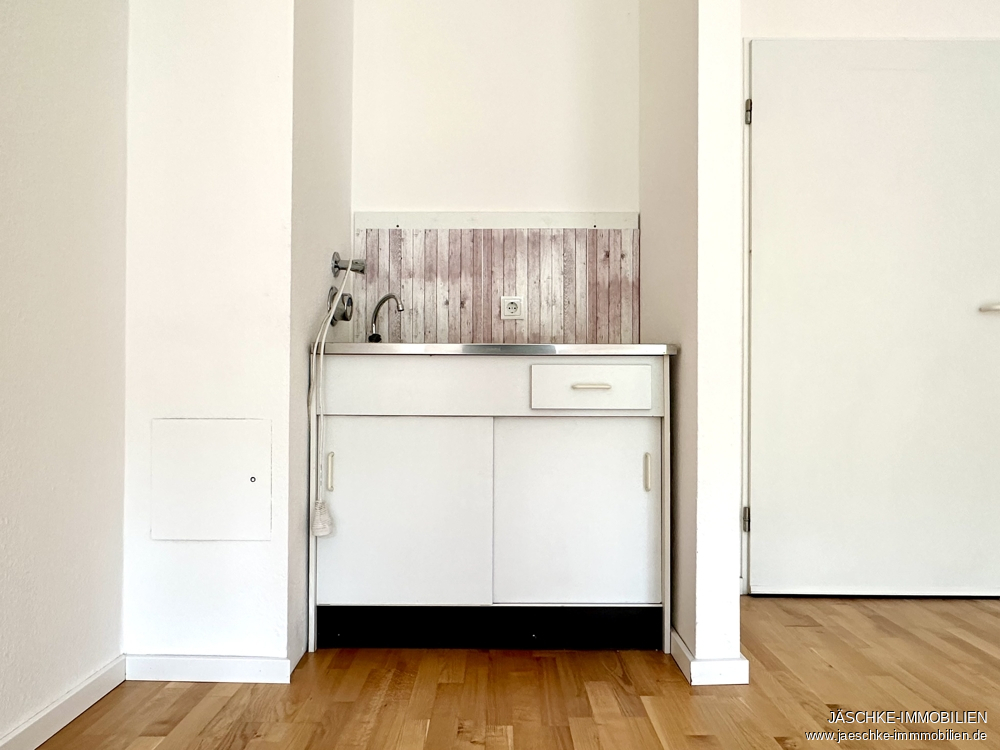 3ea838c4 4498 4215 a937 c7c2b1d6b2c3