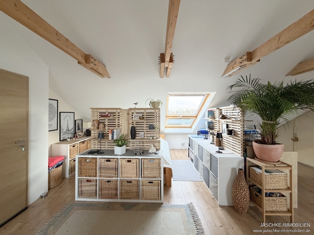 a57d985e 296e 4a9d a086 073c99728f9c