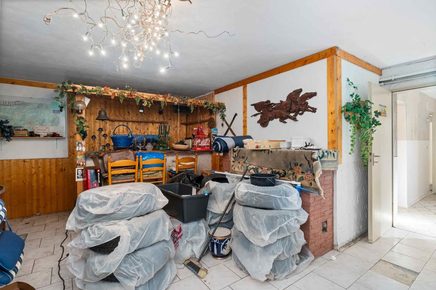 Großer Kellerraum Bild 1