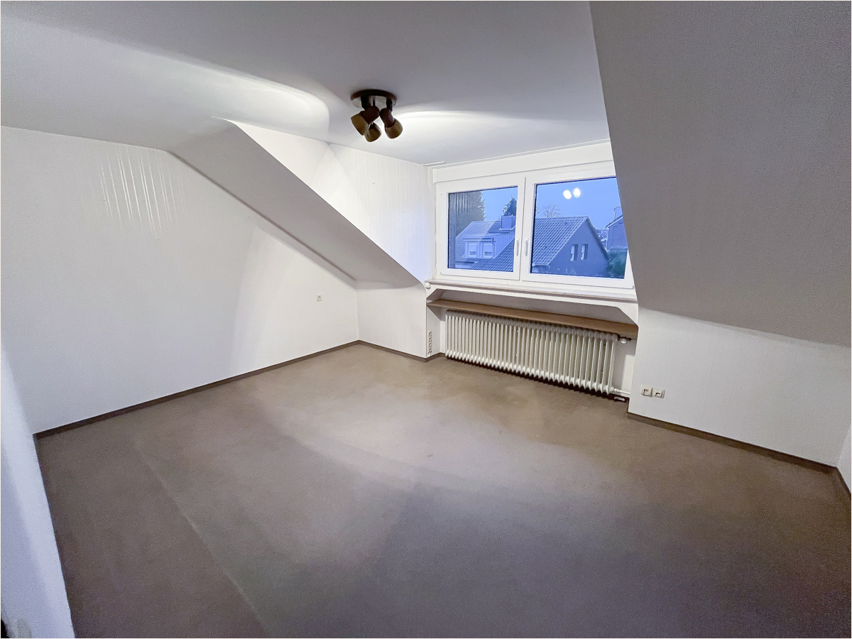 Peter Dondorf Immobilien - Arbeitszimmer