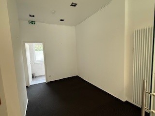 Besprechung Raum 2 (2)