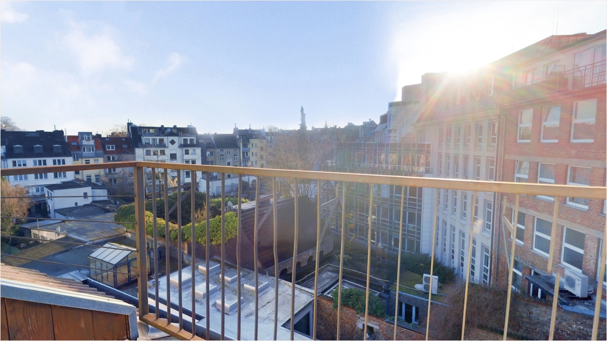 Üeter Dondorf Immobilien - Blick vom Balkon - Penthousewohnung