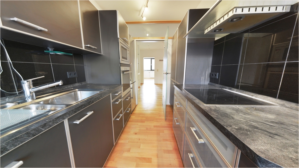 Üeter Dondorf Immobilien - Küche - Penthousewohnung