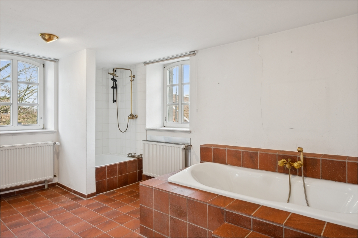 Peter_Dondorf_Immobilien_Badezimmer_II