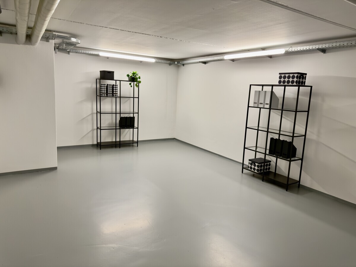 Keller