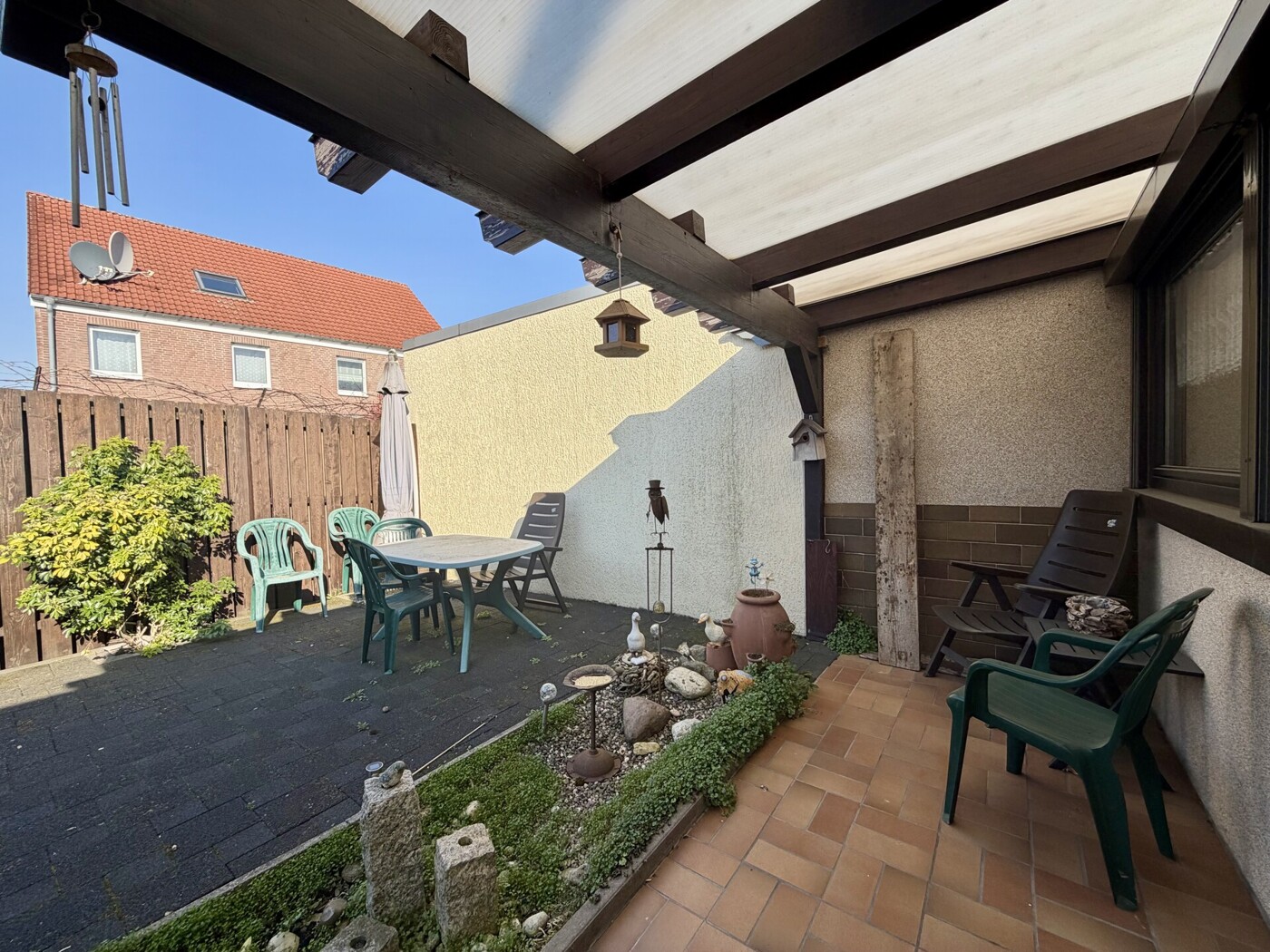 überdachte Terrasse