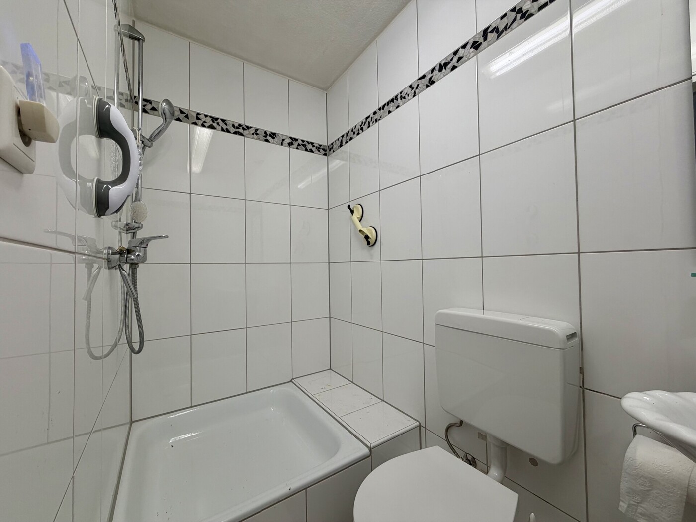 Badezimmer 2