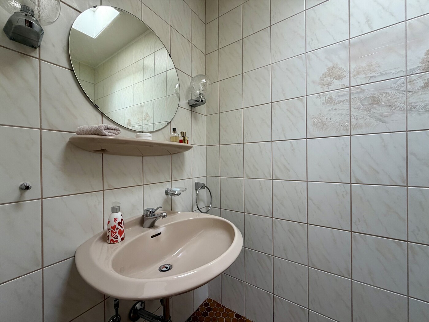 Gäste-WC Ansicht 1