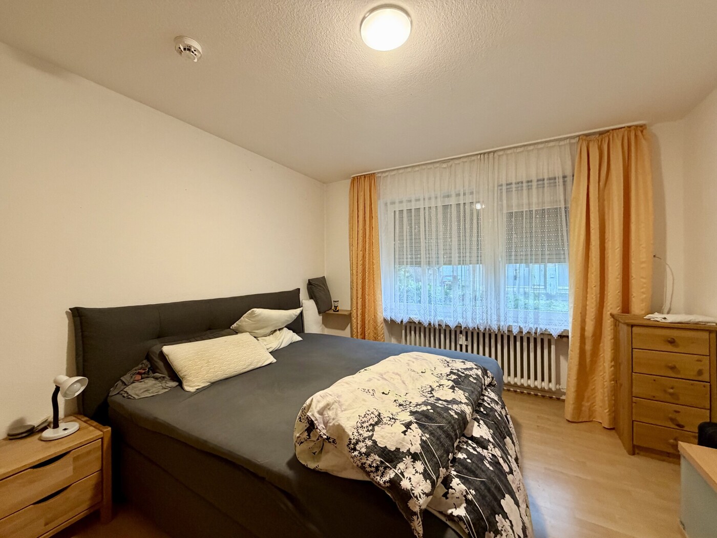 Schlafzimmer_EG_rechts