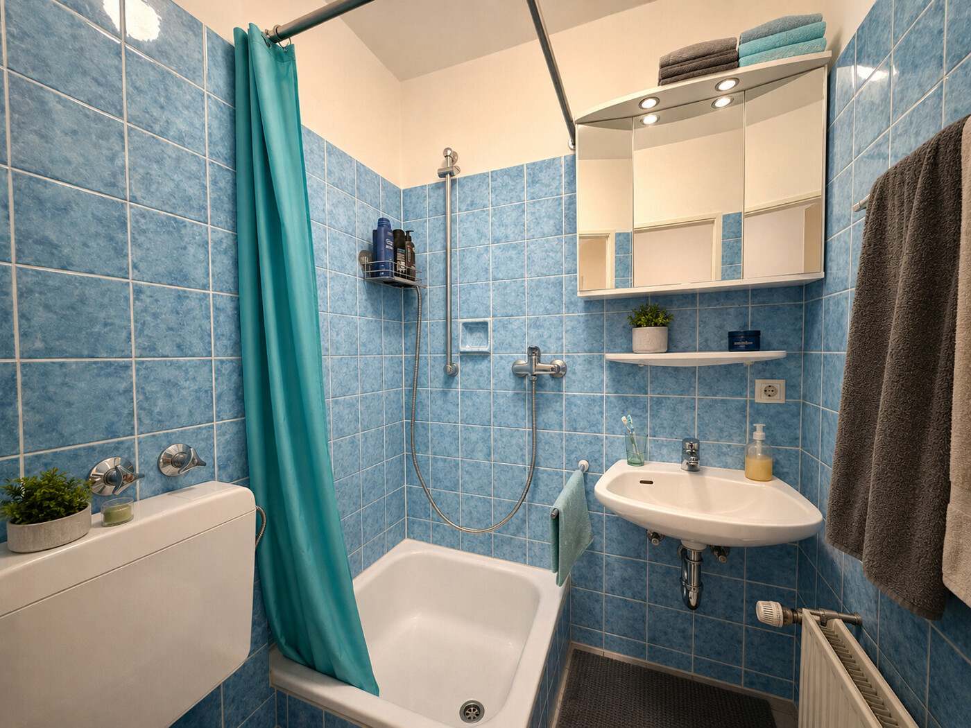 Badezimmer_OG_links