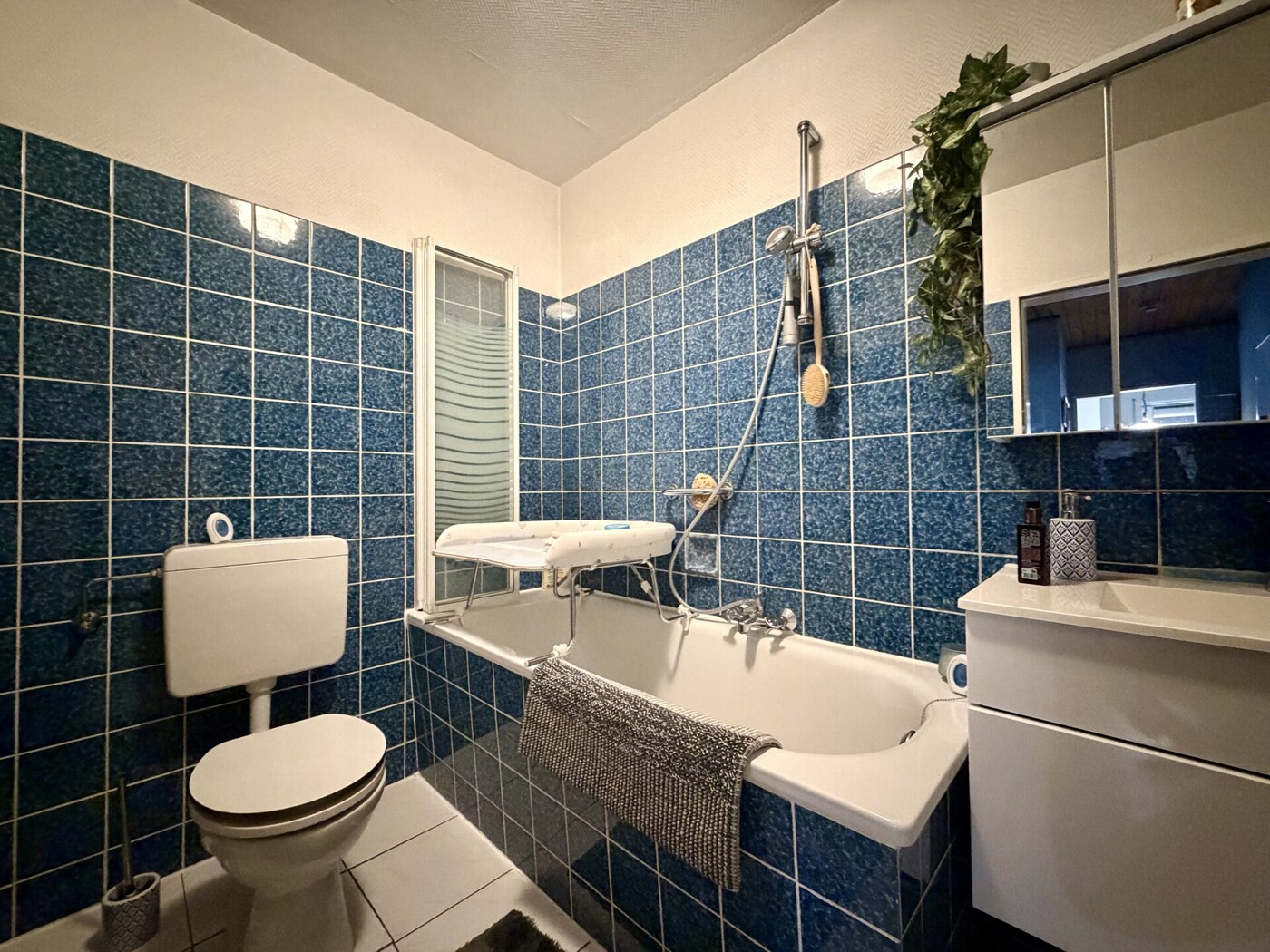 Badezimmer_EG_rechts
