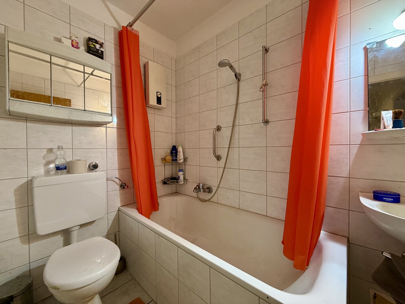 Badezimmer_EG_rechts