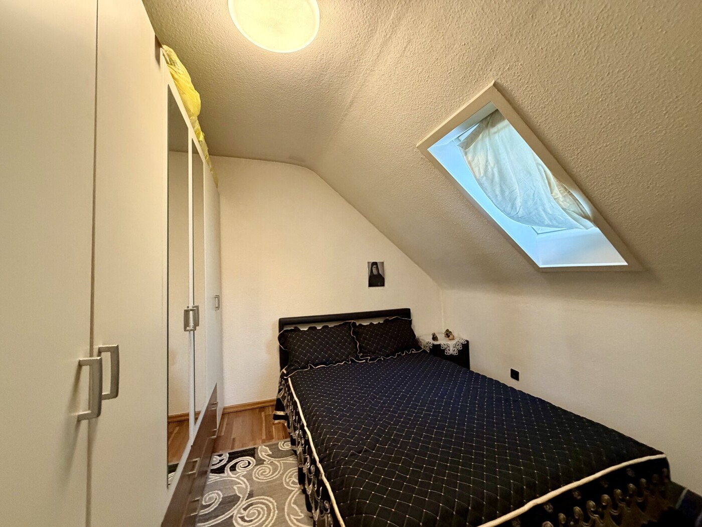 Kind / Büro_DG