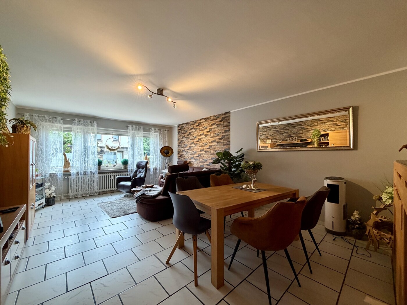Wohnzimmer_EG_rechts