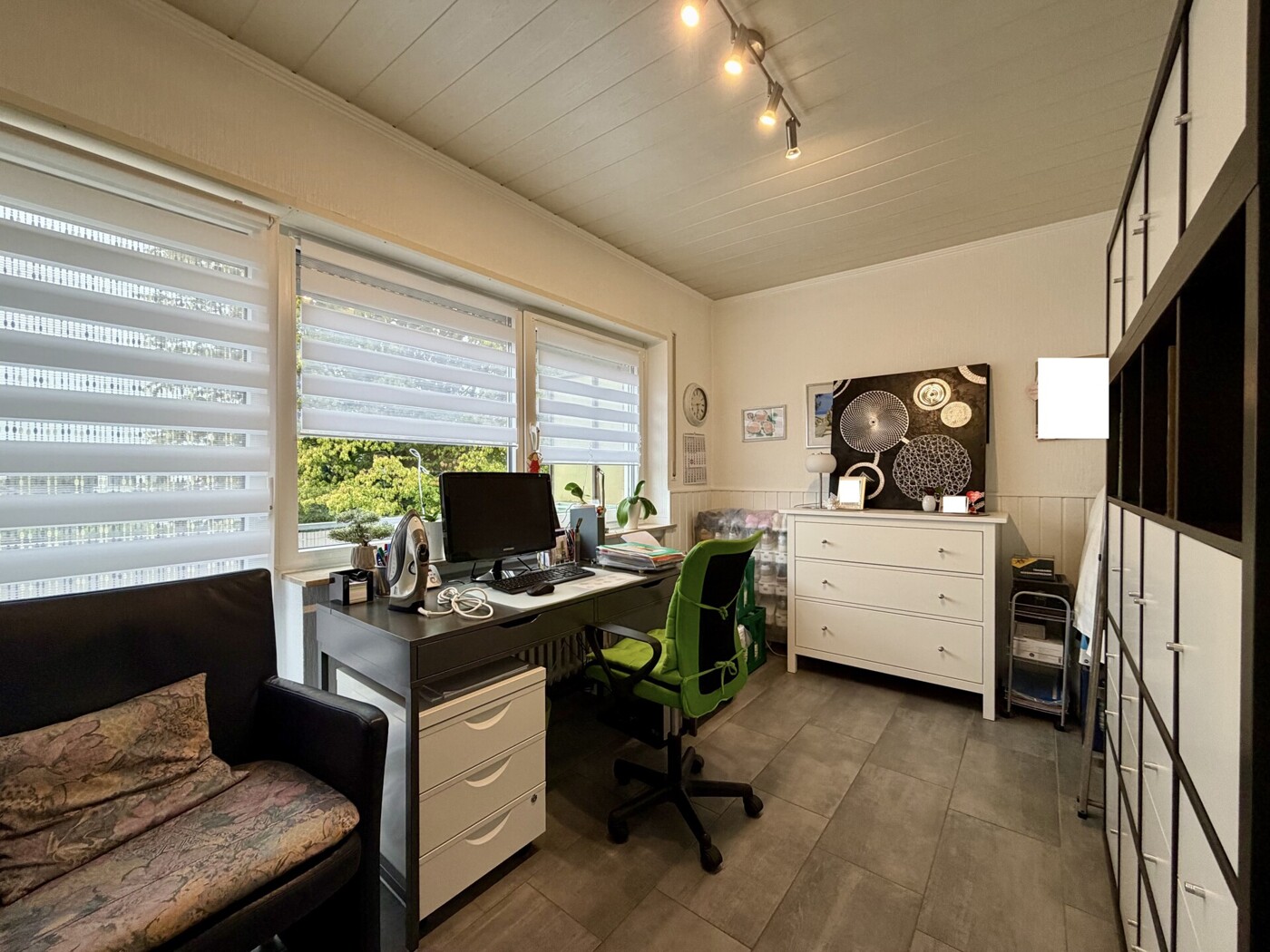 Büro / Kind_OG_rechts