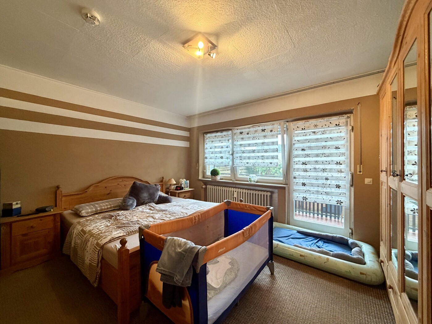 Schlafzimmer_EG_rechts