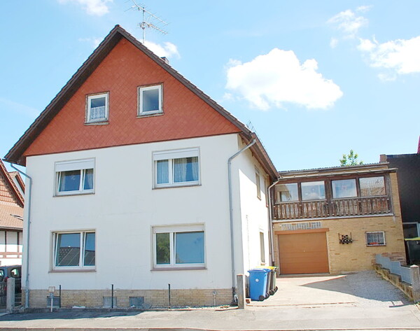 Straßenansicht
