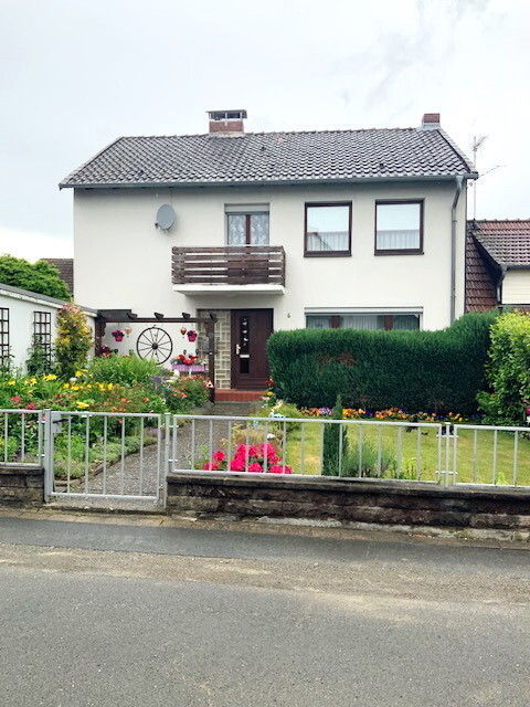 Straßenansicht