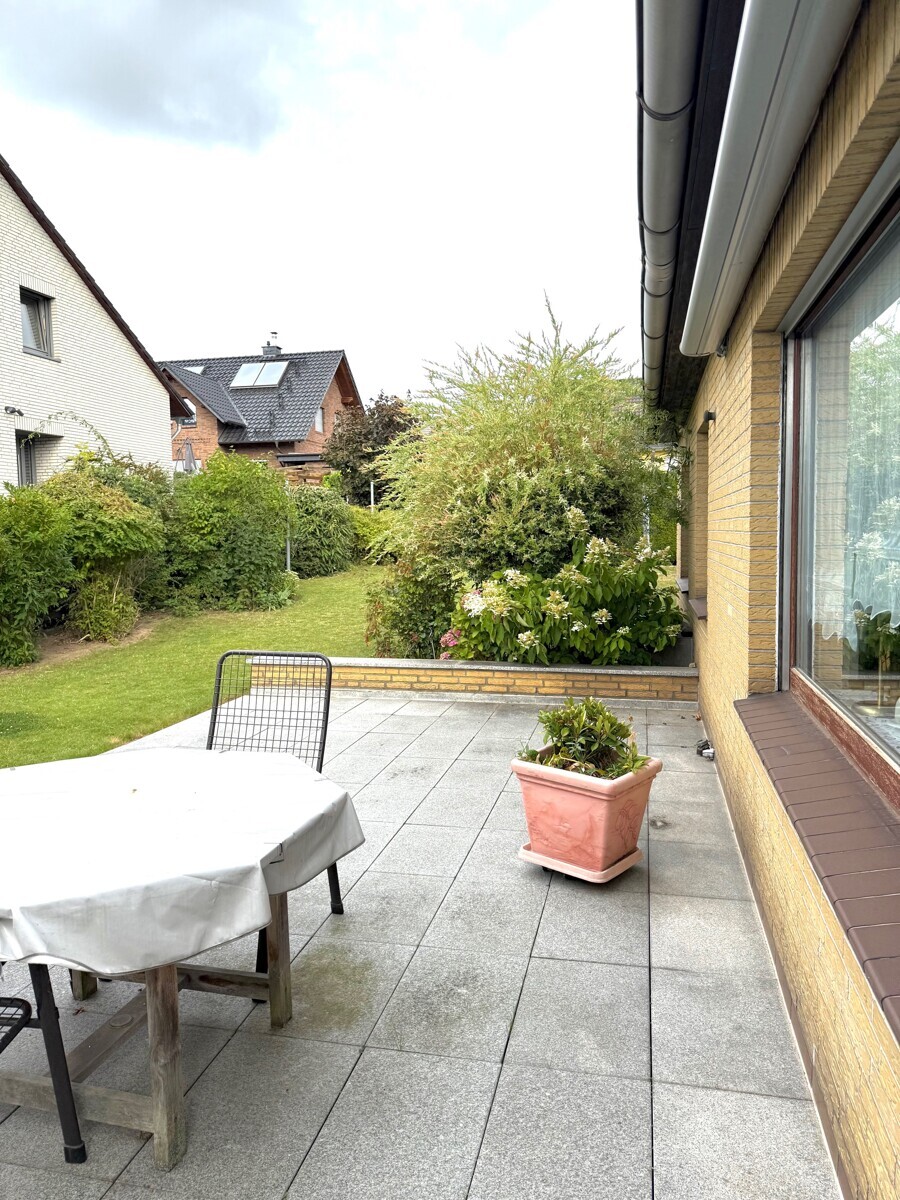 Terasse Gartenblick