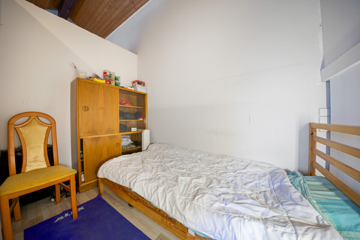 Schlafzimmer 4