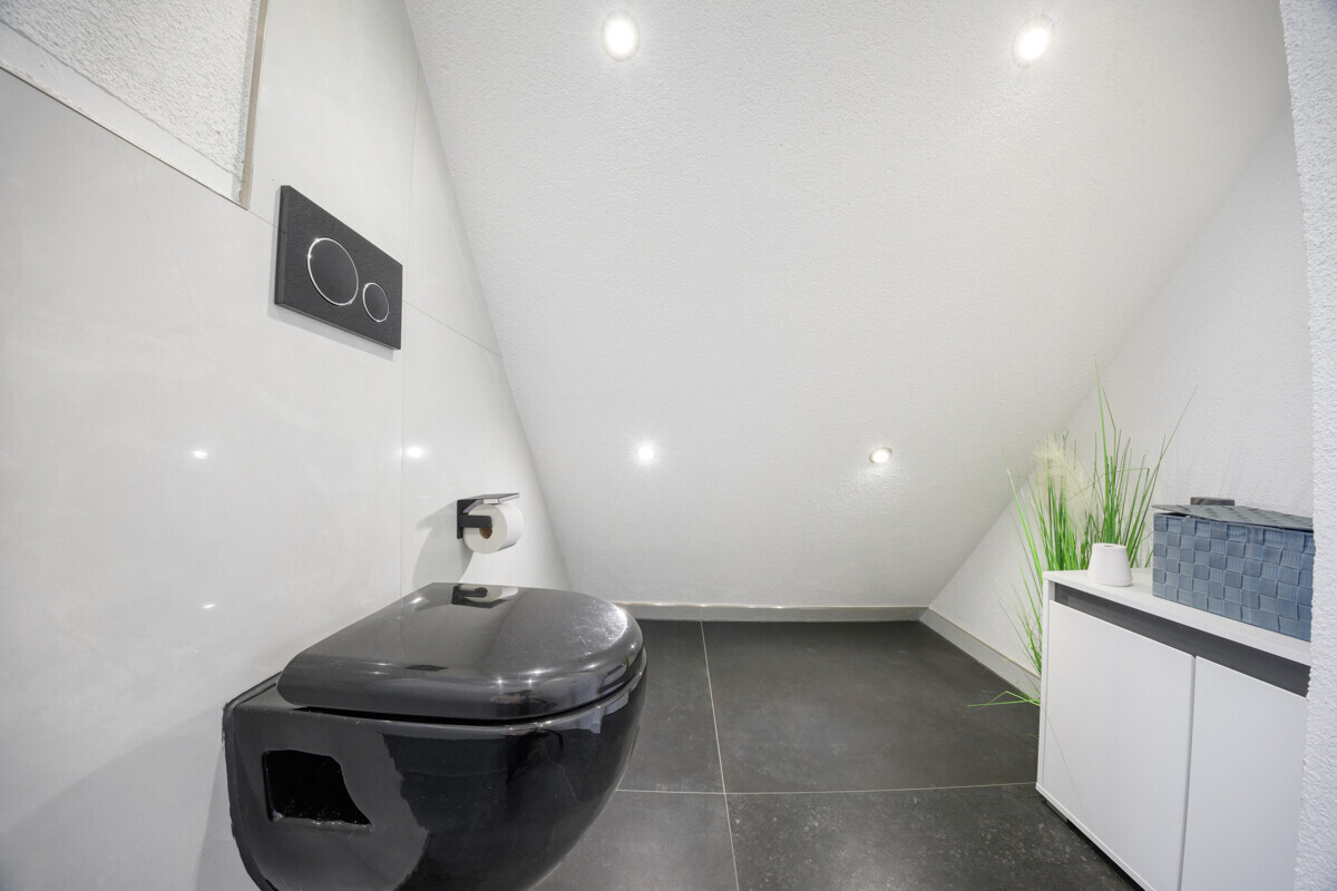 Badezimmer DG