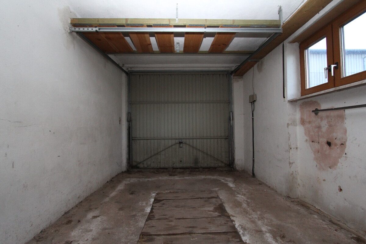 Garage EG