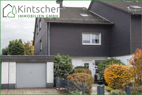 Blick von der Strasse aus