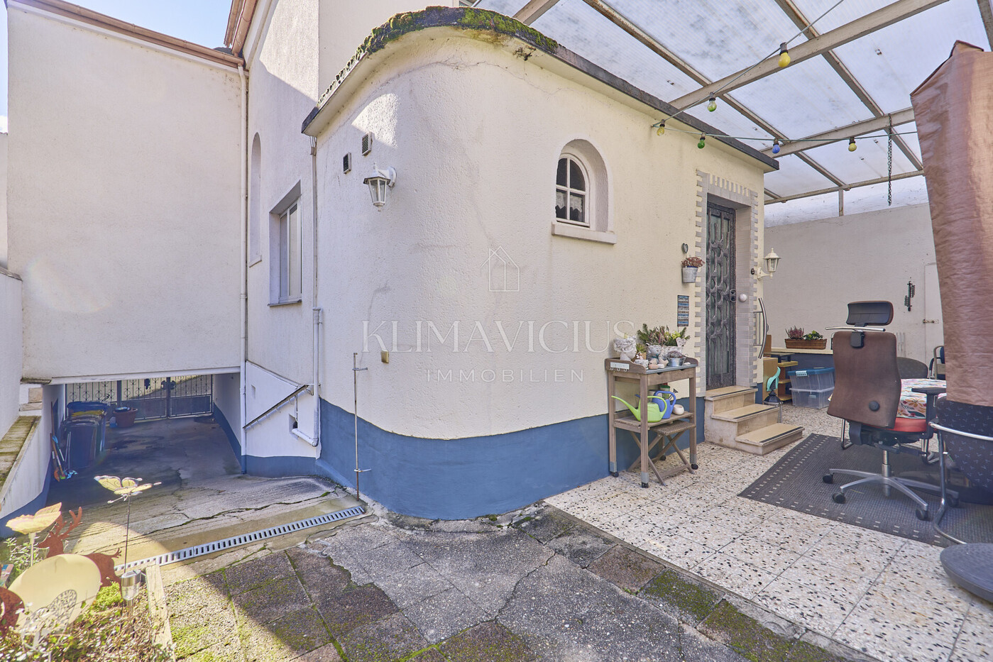 Eingang vorderes Haus