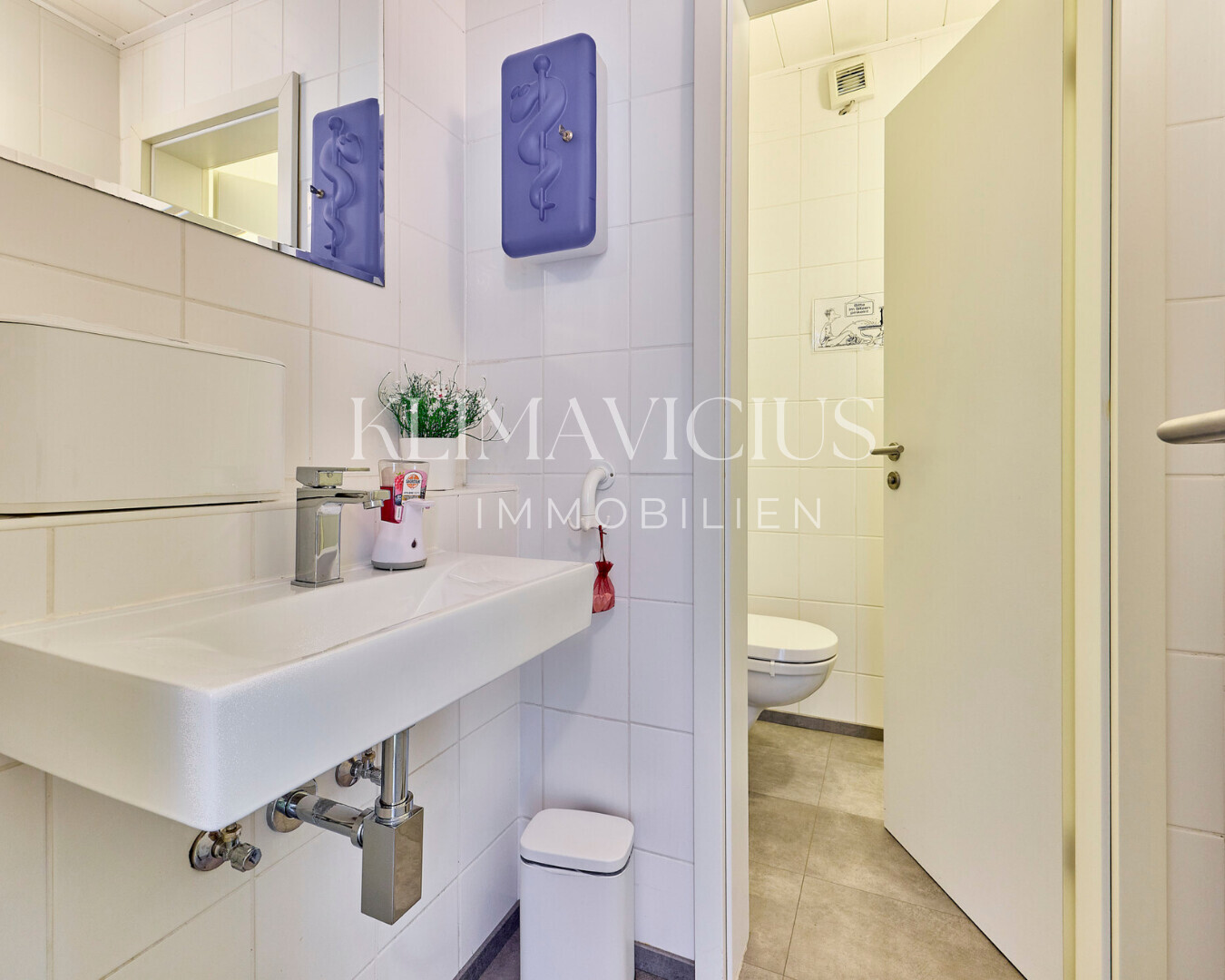 WC, Gewerbe