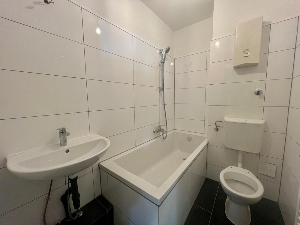 Frisch renovierte, geräumige 1-Zimmer-Wohnung in Zentrumsnähe von Remagen - Foto 4