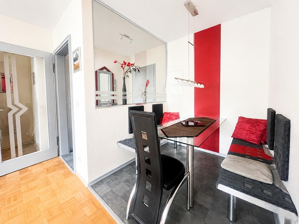Voll möblierte 1-Zimmer-Wohnung mit Loggia in ruhiger Stadtrandlage von Bad Neuenahr - Photo 2
