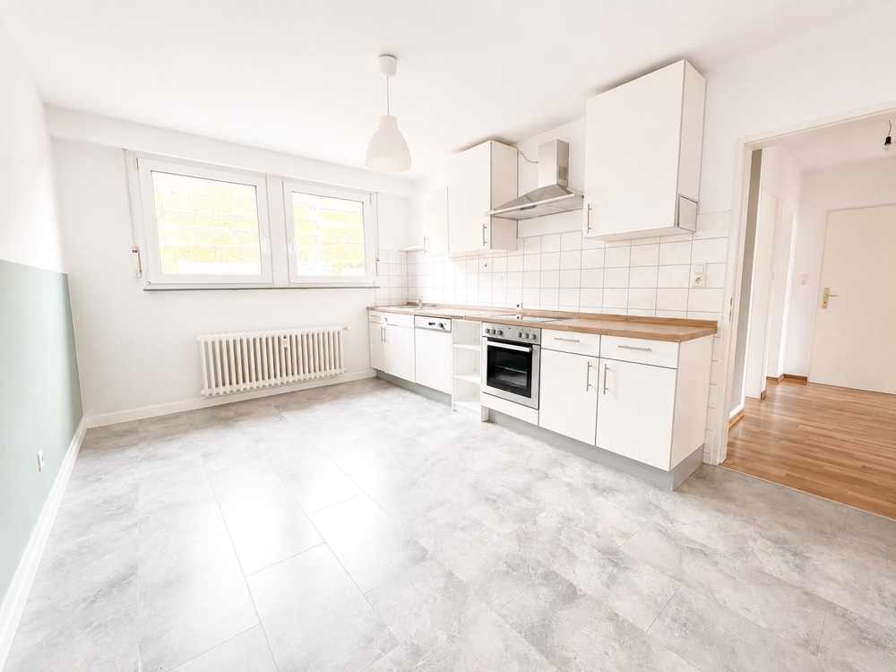2-Zimmer-Dachgeschosswohnung mit geräumiger Wohnküche in Walporzheim - Photo 3