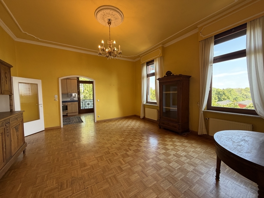Wohnzimmer und Küche