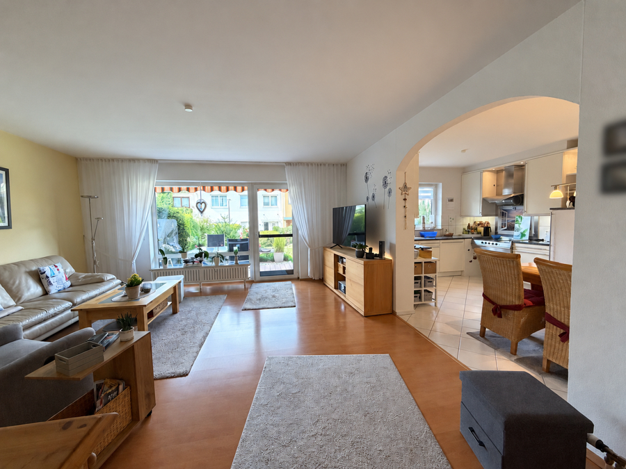 Wohnzimmer und Küche