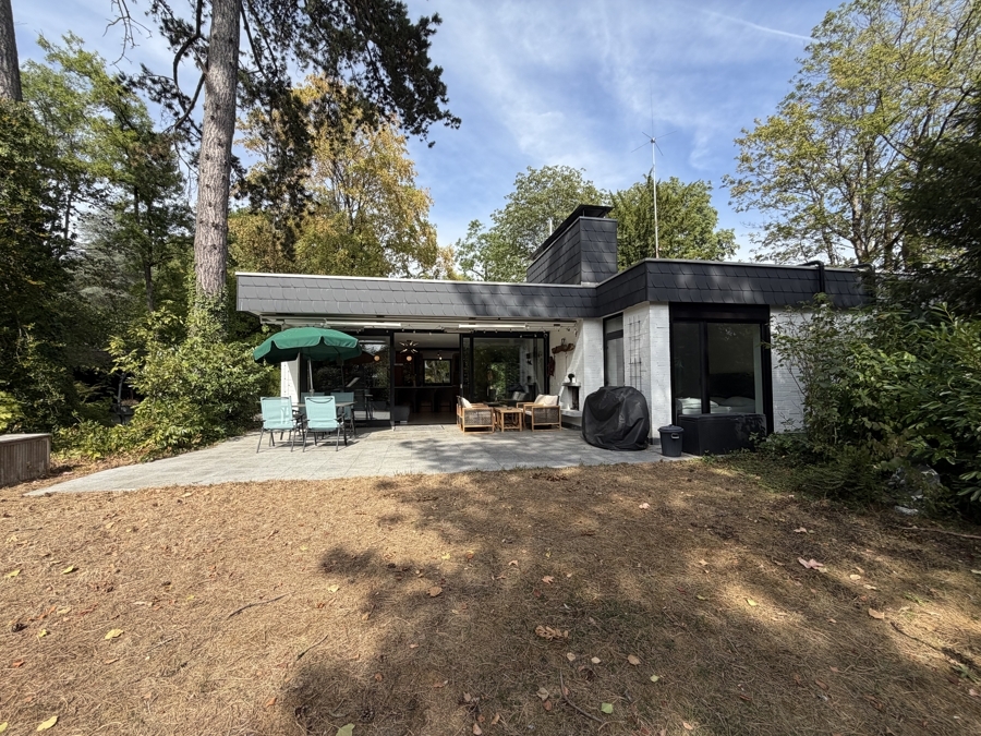Hausansicht Garten