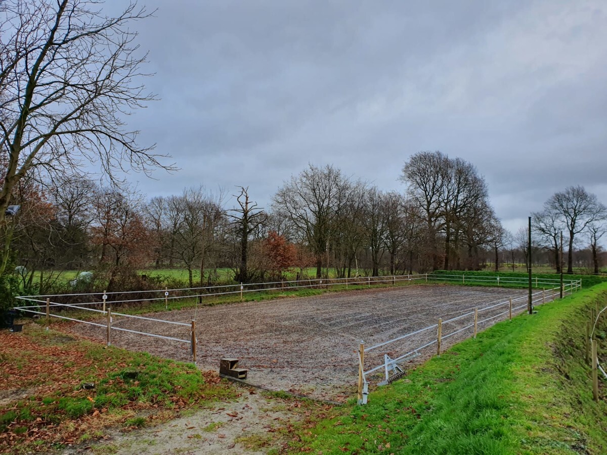 Reitplatz (älteres Bild)