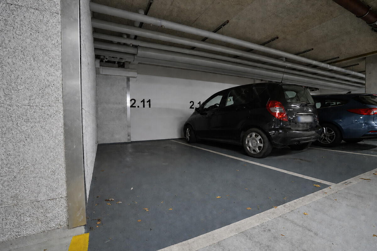 Tiefgaragenstellplatz