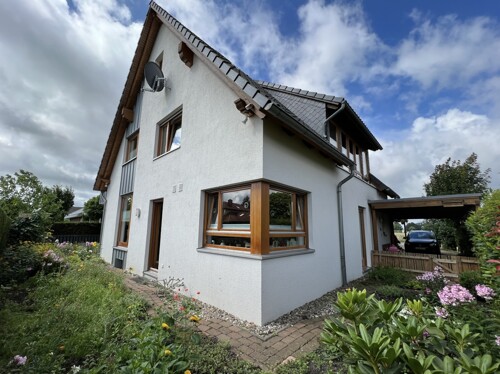 individuelles Architektenhaus mit Weitblick...