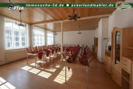 Hauptraum, Saal