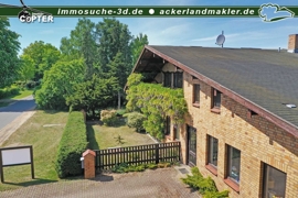 Hausfront seitlich