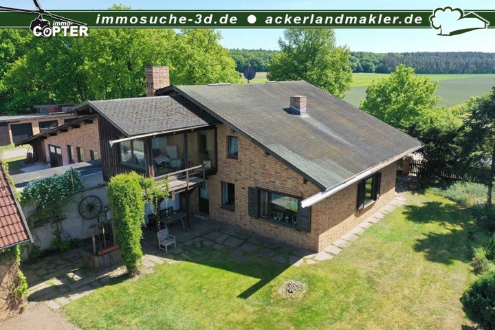 Hausrückseite