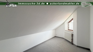 Ankleidezimmer DG